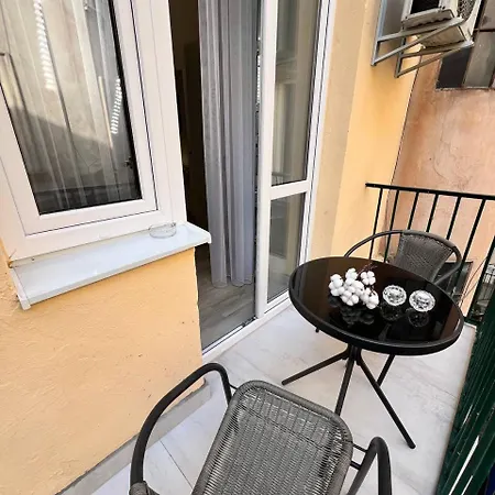 Demar Doroshenka Apartment