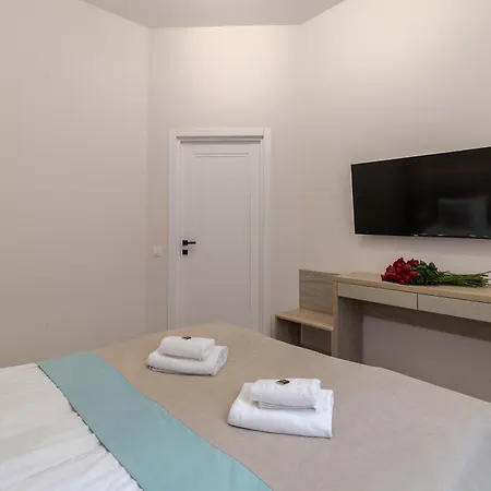 Demar Doroshenka Lviv