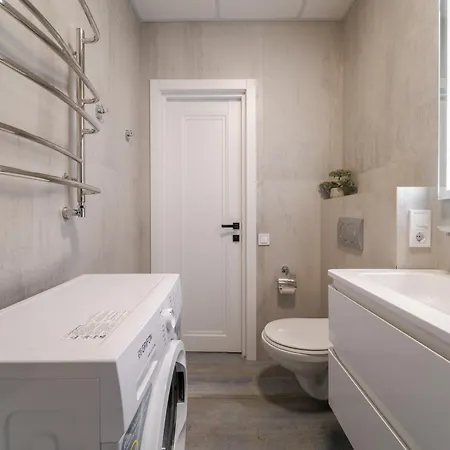 Demar Doroshenka Apartment